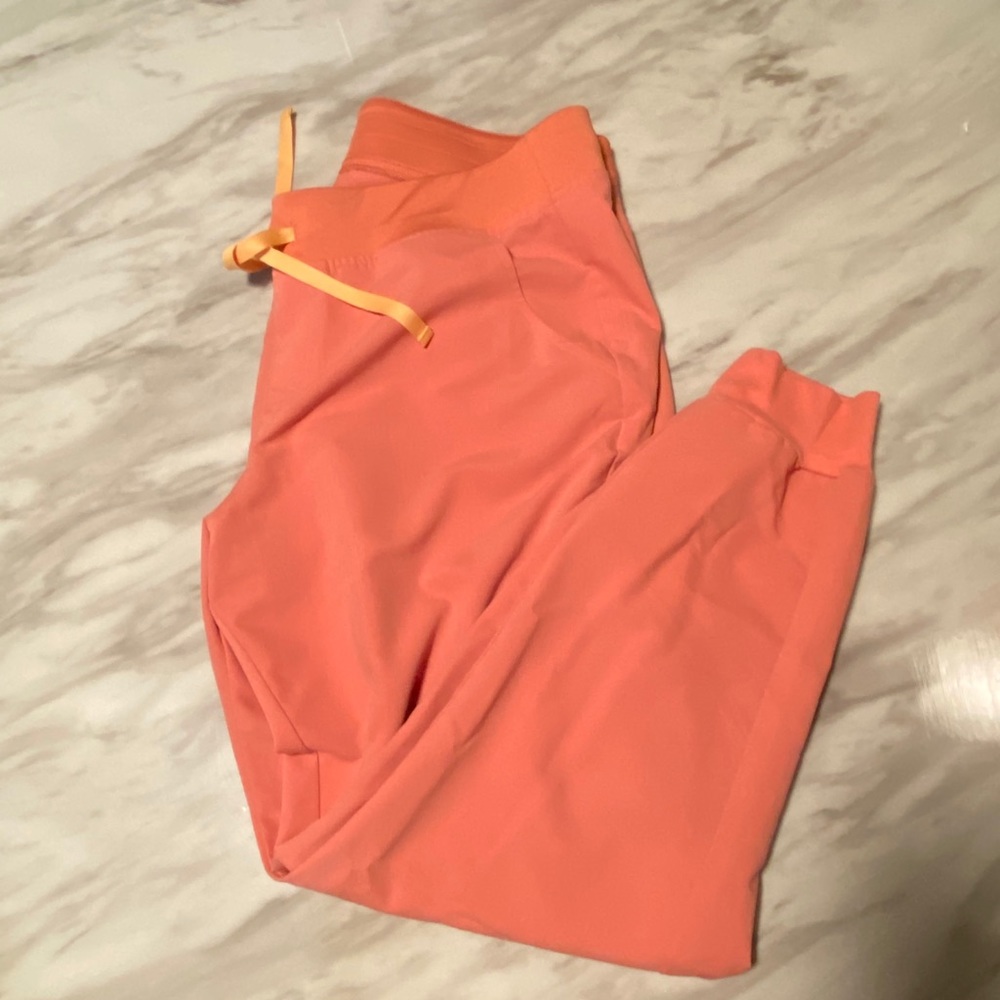 Figs Scrubs XL Coral Zamora Joggers